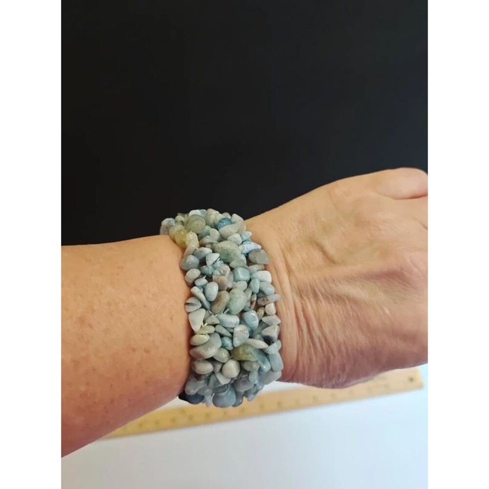 Natural Blue Aquamarine Gemstone Chip Stretch Bracelet